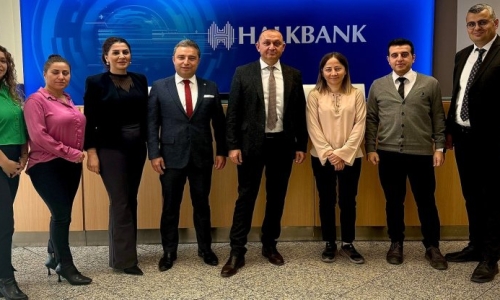 EVREN VE GÜZEL, HALKBANK AVCILAR ŞUBESİNE 'HAYIRLI OLSUN' ZİYARETİ YAPTI