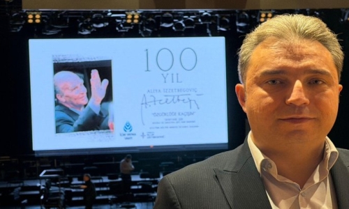 EVREN, ALİYA İZZETBEGOVİÇ'İ ANMA PROGRAMINA KATILDI